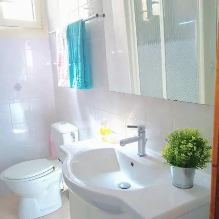 Ceci's - Few Steps From Monaco With Parking